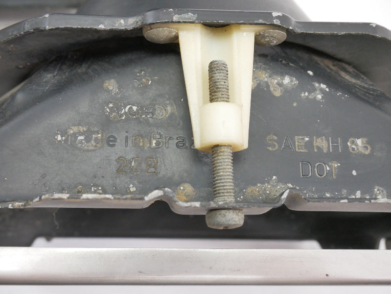 Headlight Head Light Lamp Bucket Set 87-90 VW Fox - OEM - 307.941.007.2 & 008.2