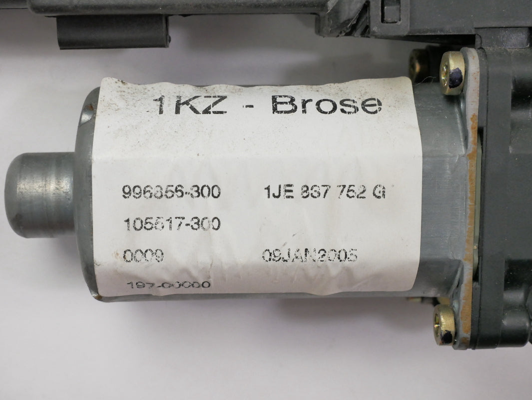 RH Front Power Window Motor 02-05 VW Golf GTI Jetta MK4 - 1JE 837 752 G