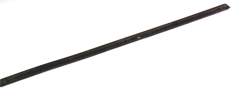 RH Front Door Molding Trim Rub Strip 98-01 VW Passat B5 - LC9Z - 3B0 853 516 A