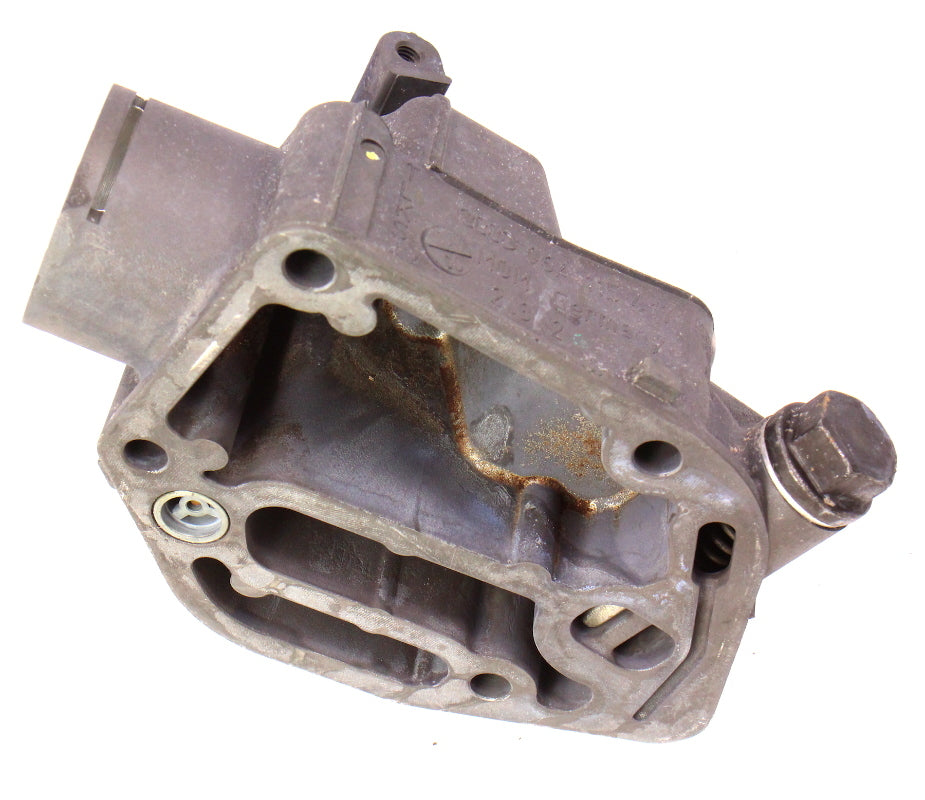 Oil Filter Breather Housing Audi TT VW Jetta Golf Beetle Passat 1.8T 06A 115 417