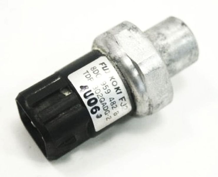 AC A/C Pressure Switch Sensor Audi A4 S4 A6 A8 S8 Allroad Passat - 8D0 959 482 B