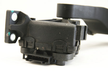 Accelerator Gas Pedal Automatic AT 02-05 VW Jetta Golf GTI MK4 - 1J1 723 503 AE