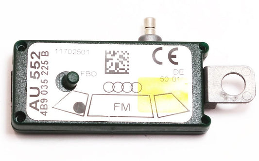 LH Rear Antenna Booster 98-04 Audi A6 S6 C5 Wagon Allroad - 4B9 035 225 B