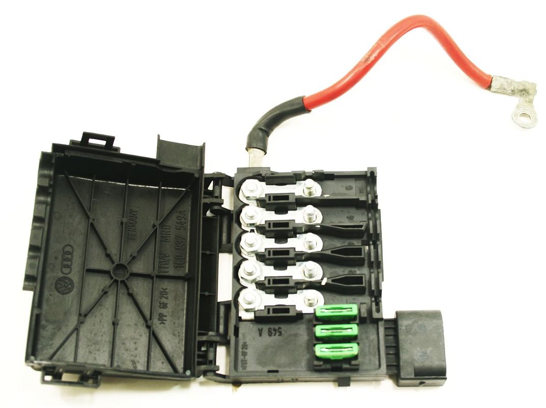 Battery Distribution Fuse Block 98-05 VW Jetta Golf Beetle MK4 - 1C0 937 549 A