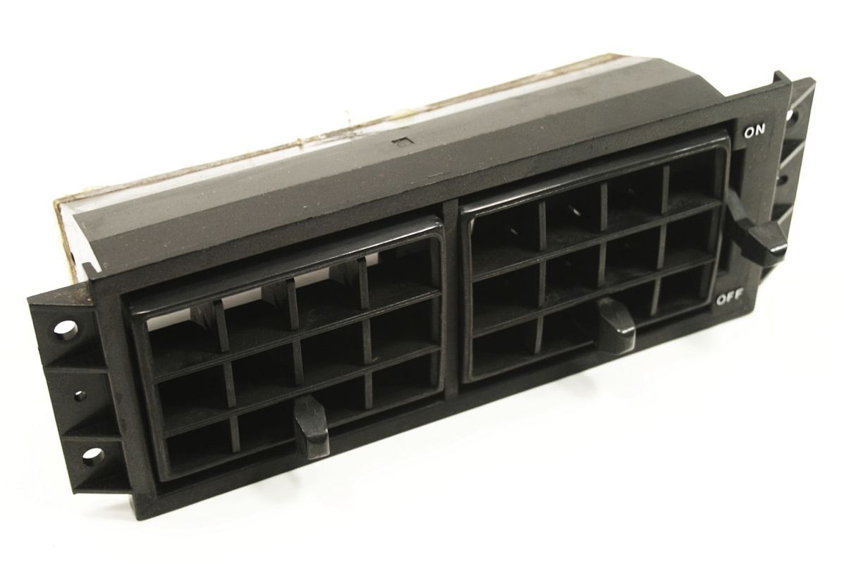Center Dash Air Vent 81-84 VW Rabbit GTI Pickup MK1 - Black - 175 820 703