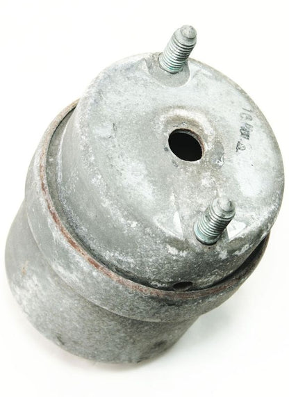 RH Engine Motor Mount Bushing 2.8 VR6 97-03 VW EuroVan - 7D0 199 132 D