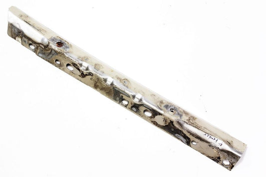 RH Front Fender Mount Bracket 97-03 VW EuroVan - LA7W Reflex Silver - Genuine