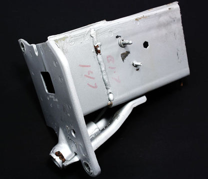 RH Front Frame Rail Horn 99-05 VW Jetta Golf GTI MK4 Genuine LA7W Reflex Silver