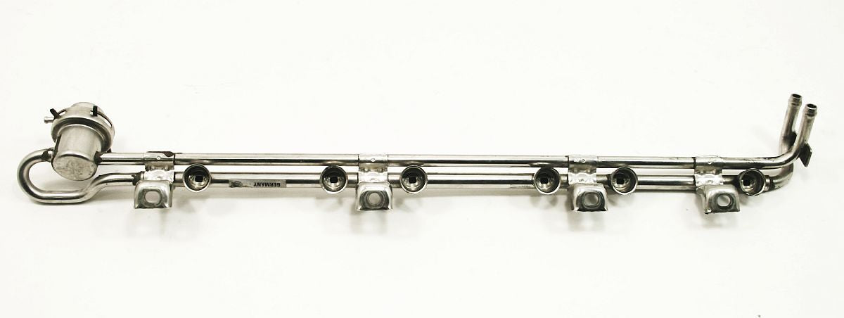 Fuel Rail & Pressure Regulator 2.8 VR6 99-05 VW Jetta GTI MK4 - 021 133 317 K