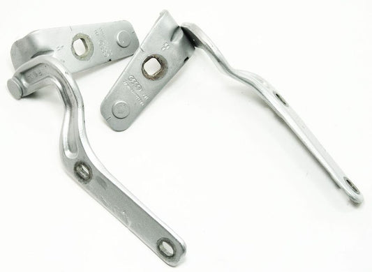Hatch Trunk Lid Hinges 00-06 Audi TT MK1 LY7W Silver - 8N8 827 299 A