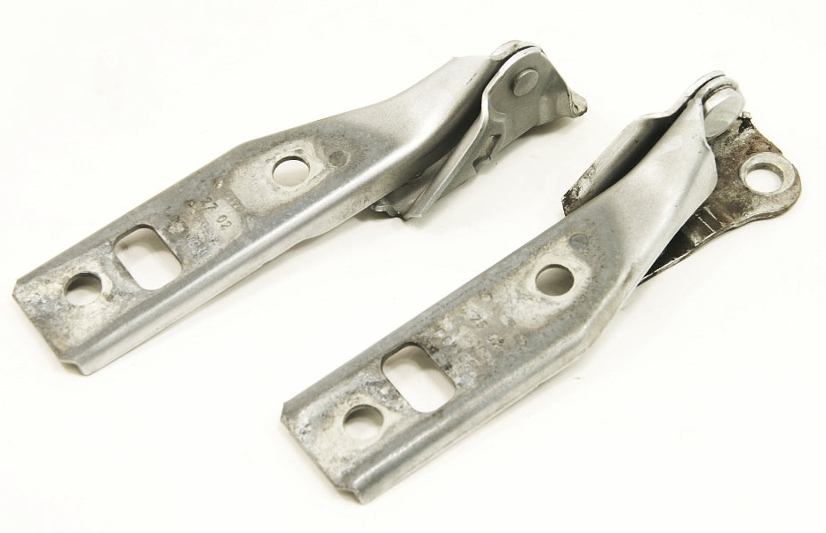 Hood Hinges Pair 99-05 VW Jetta Golf GTI MK4 - LG9R Silver - 1J0 823 301 / 302 A