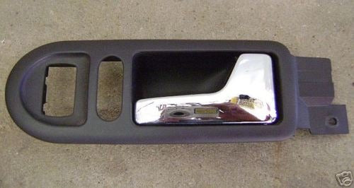 RH Front Interior Door Handle Pull  98-05 VW Passat B5 - Genuine
