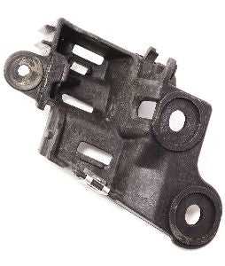 LH Front Side Skirt Mount Bracket 01-05 Audi Allroad - 4Z7 853 231