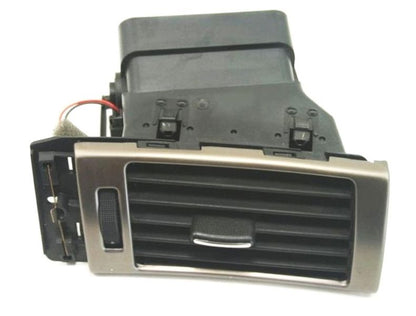 RH Front Dash Air Vent 98-01 Audi A6 C5 - Genuine - 4B1 820 902 D