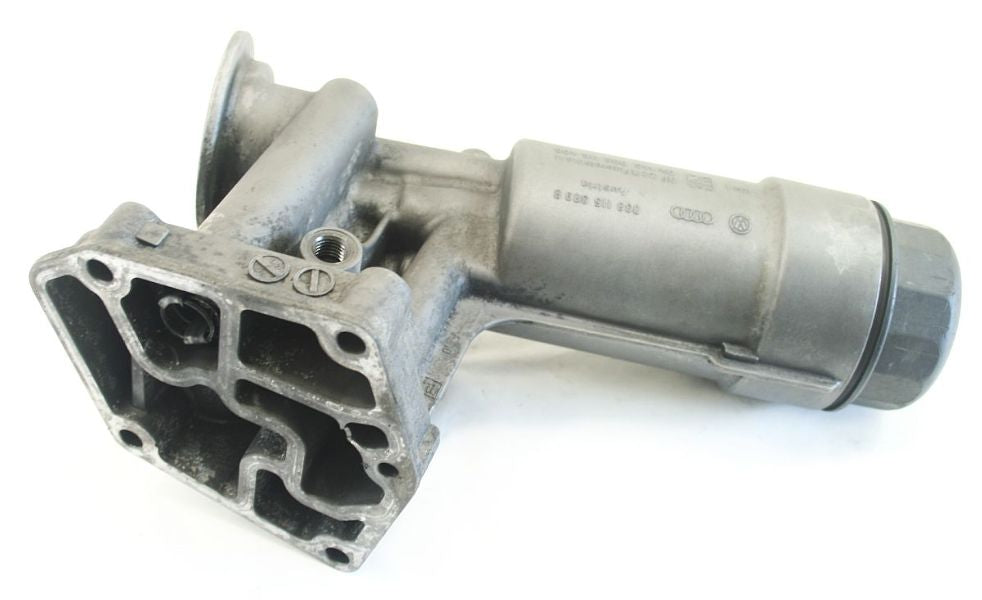 Oil Filter Housing Bracket VW Jetta Golf Beetle Mk4 Passat TDI ~ 038 115 389 B