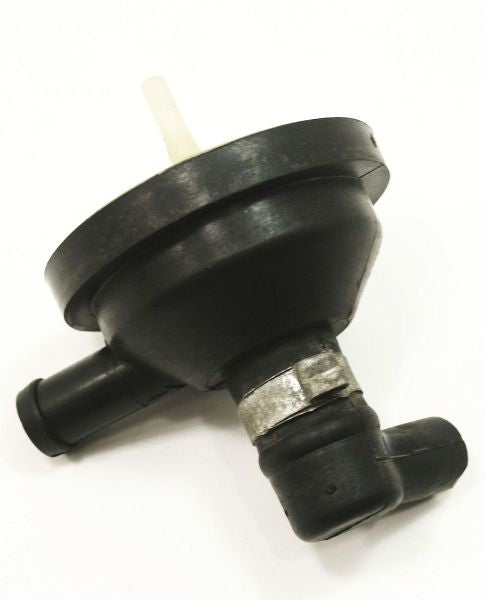 Vacuum Non Return Check Valve VW Cabriolet Rabbit Jetta MK1 - 035 133 517