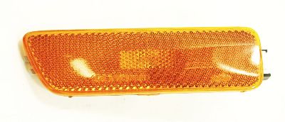 RH Bumper Side Marker Light 99-05 VW Jetta Golf GTI Mk4 - Genuine 1J0 945 072 B