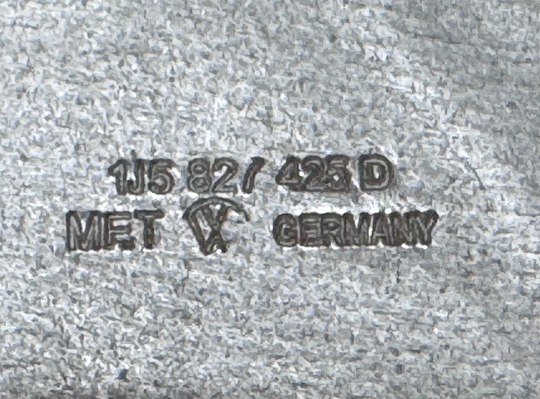 Trunk Latch Lock Linkage Bracket 99-01 VW Jetta Sedan MK4 - OEM - 1J5 827 425 D