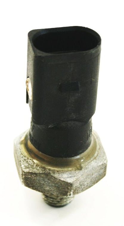 Oil Pressure Sensor Switch VW Jetta GTI Golf Audi A4 A3 2.0T 2.5 - 06D 919 081 B