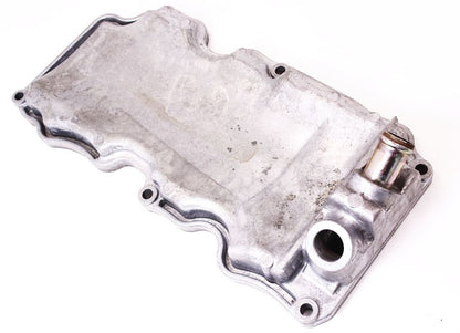 Engine Block Center Vent Cover VW Phaeton Audi A8 A6 - 4.2 V8 - 077 103 131 E