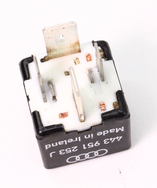 Ignition Cooling Fan Relay 213 VW Audi Jetta Golf GTI A4 A6 Passat 443 951 253 J