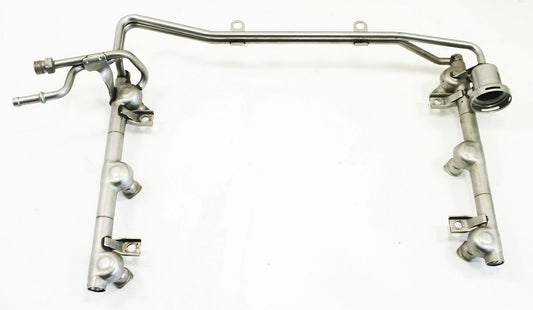 Engine Fuel Line Rail AVK 3.0 02-04 Audi A4 A6 B6 C5 - Genuine - 06C 133 681 J