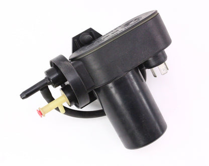 Cruise Control Vacuum Actuator Pump VW Passat Audi A4 S4 A6 S6 - 4B0 907 325