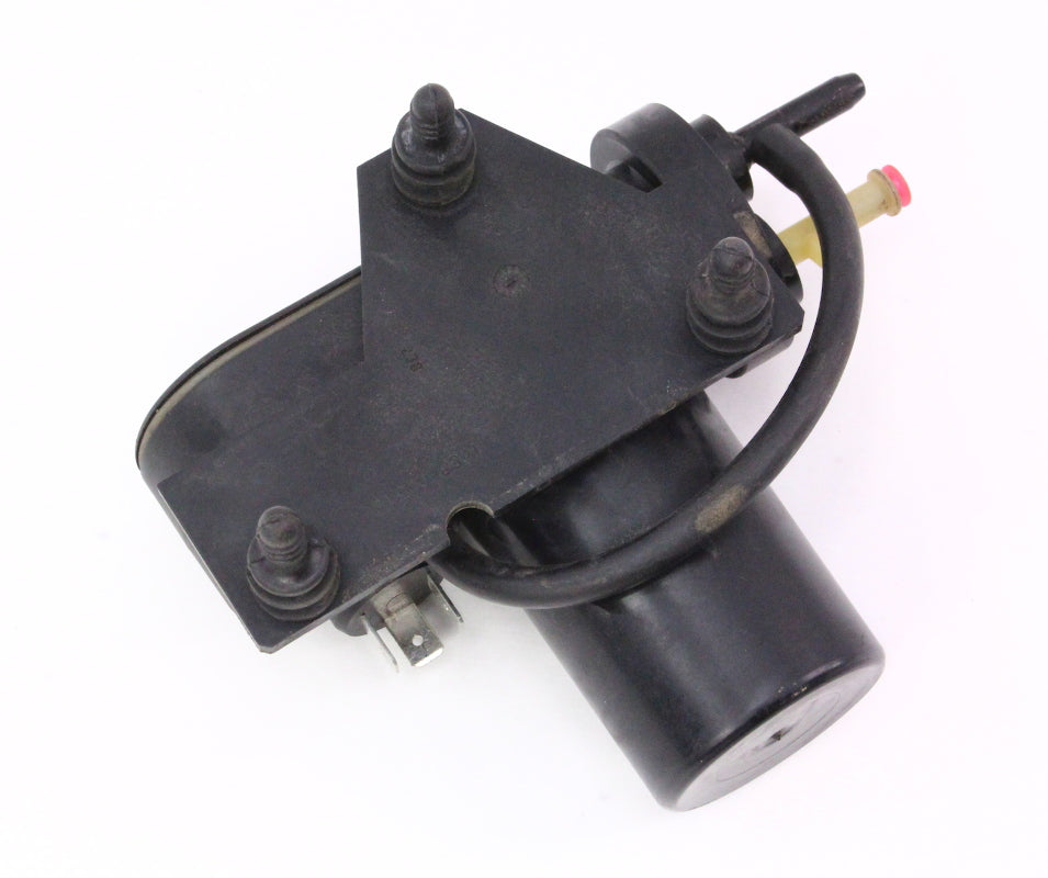 Cruise Control Vacuum Actuator Pump VW Passat Audi A4 S4 A6 S6 - 4B0 907 325