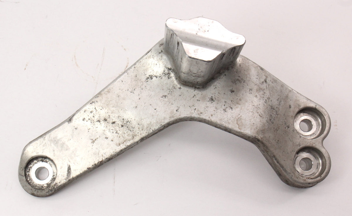 RH Engine Motor Mount Bracket 05-10 VW Jetta Rabbit 2.5  MK5 - Genuine