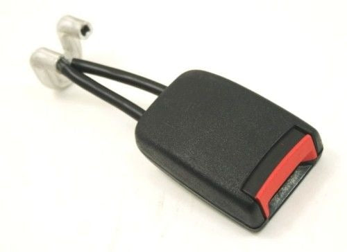 RH Rear Seat Belt Receiver 98-01 VW Passat B5 Right Seatbelt - 3B0 857 740
