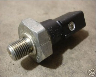 Oil Pressure Switch 05-09 VW Jetta Rabbit MK5 Passat - Genuine - 06D 919 081 B