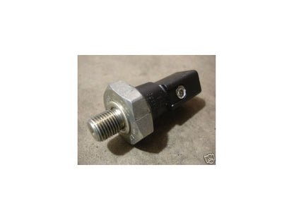 Oil Pressure Switch 05-09 VW Jetta Rabbit MK5 Passat - Genuine - 06D 919 081 B
