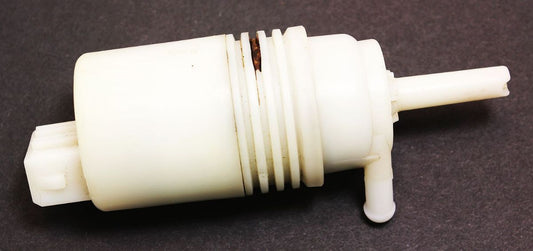 Windshield Washer Fluid Pump 93-99 VW Cabrio Jetta Mk3 - Genuine - 1H5 955 651