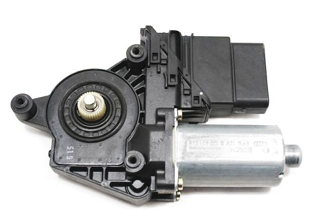 RH Rear Power Window Motor 01-05 VW Passat B5.5 - Genuine - 3B9 839 752 BH