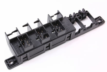 Fuse Box Relay Panel Board 98-05 VW Passat B5 Audi A4 A6 A8 S8 - 8L0 941 822 A