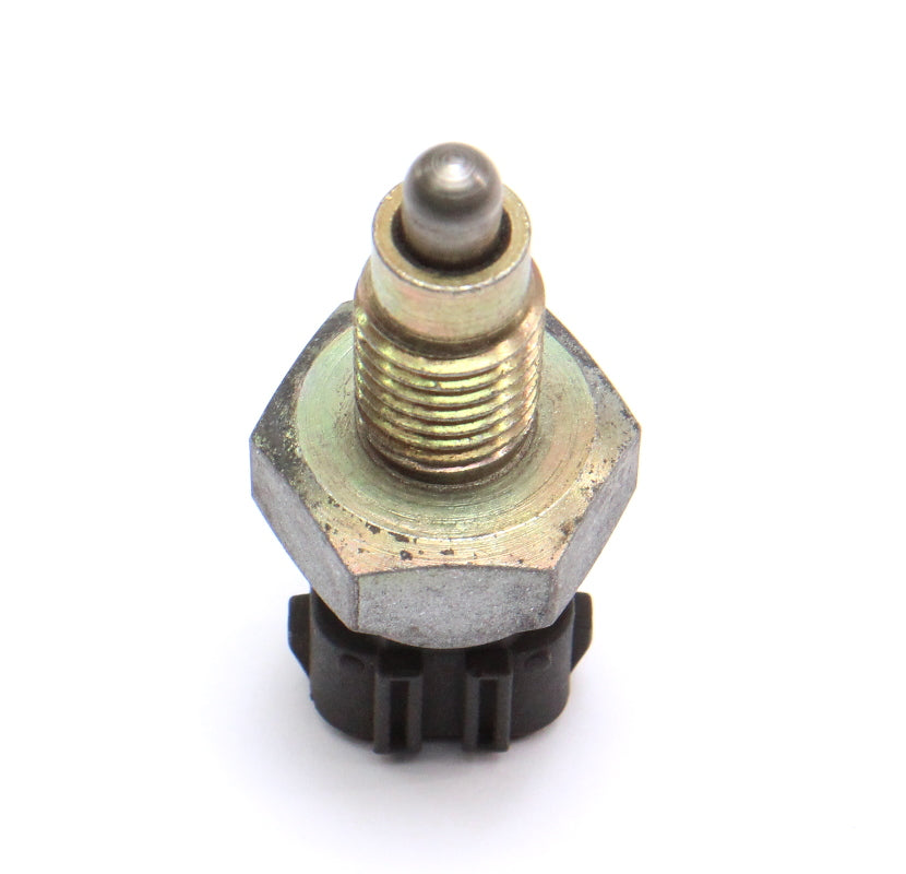 Backup Reverse Light Sensor Switch 90-99 VW Jetta Golf GTI Mk2 Mk3 020 945 415 A