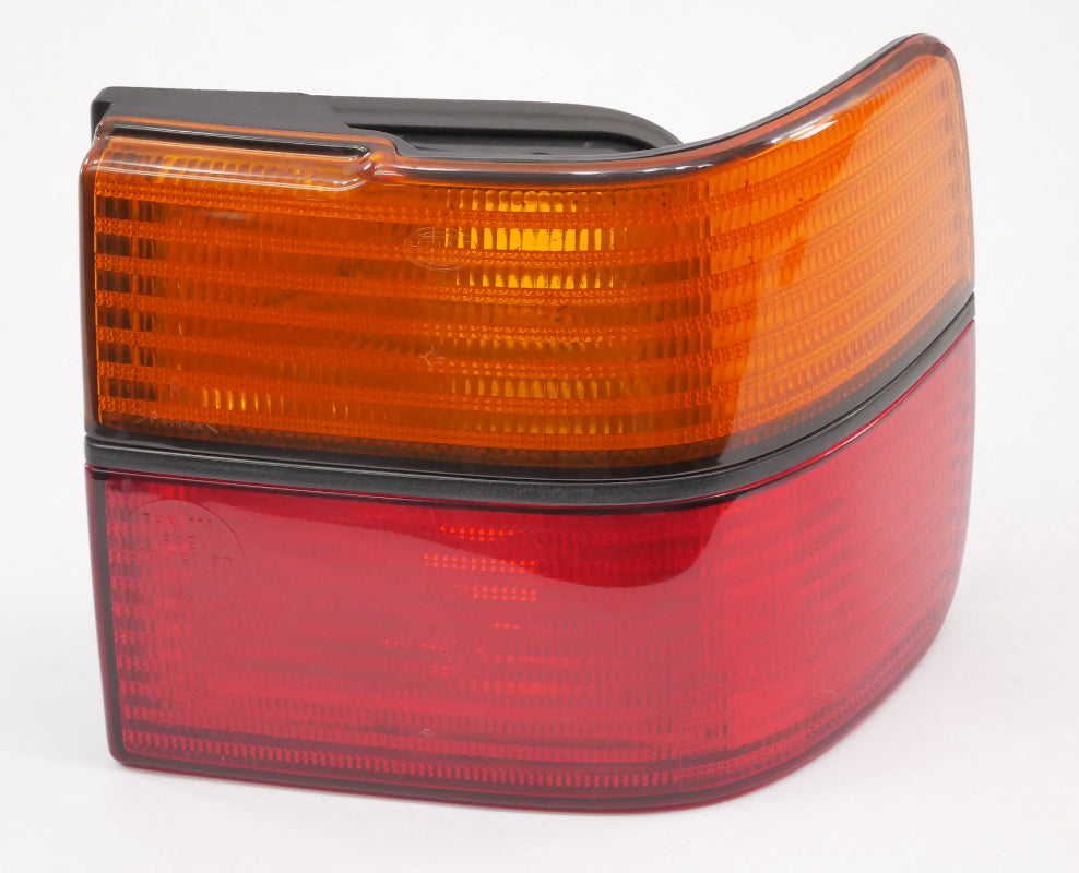 RH Outer Taillight Tail Light Lamp 93-99 VW Jetta MK3 Genuine Hella 1HM 945 096