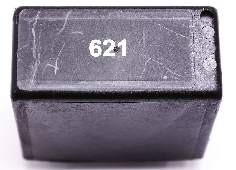 MFSW Steering Relay 621 Audi A8 S8 D2 - Genuine - 4B0 907 487 L