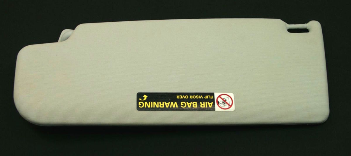 RH Gray Visor 98-05 VW Passat 99-05 VW Jetta Golf - Genuine - 3B0 857 552