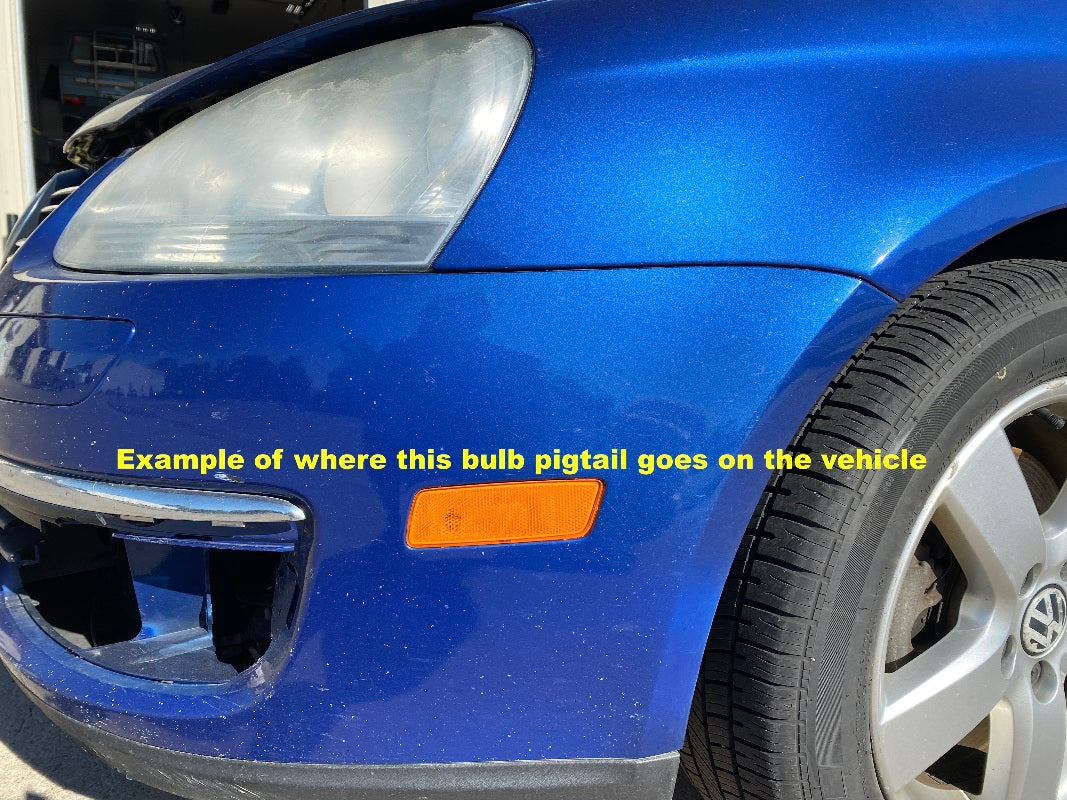 Side Marker Bumper Light Bulb Socket Plug Wiring Pigtail VW Jetta Golf Passat A6