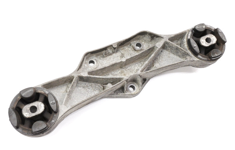 Differential Mount Bracket Cross Member Audi A6 C5 VW Passat B5 4M - 4B3 599 285