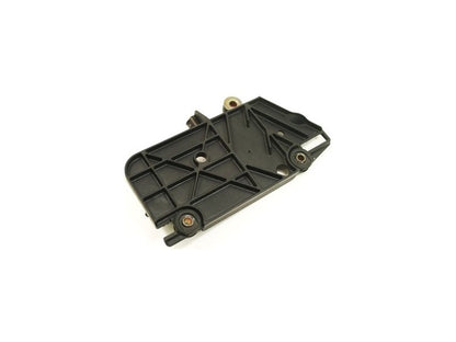 Change Over Valve Holder Plate Audi A4 B6 A6 3.0 V6 - 06C 133 365 A