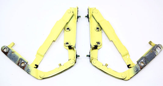 Trunk Hatch Lid Door Hinges Pair 98-05 VW Beetle - Yellow - 1C0 827 301 / 302 D