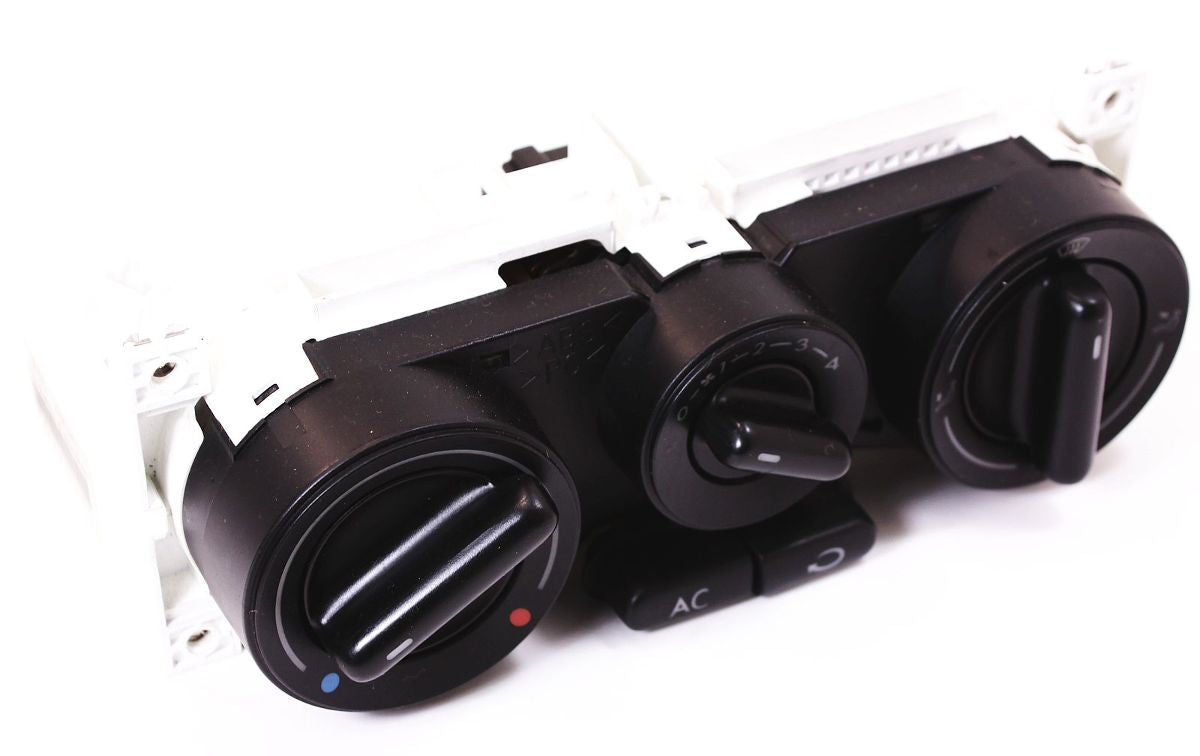 Climate Controls 98-10 VW Beetle - AC A/C Heater Genuine - 1C0 820 045 E