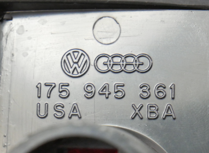 Rear Side Marker Light Quarter Panel Lamp 79-84 VW Rabbit MK1 ~ 175 945 361
