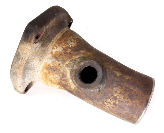 RH Side Exhaust Down Pipe Flange 96-04 Audi A6 C5 A4 VW Passat B5 2.8 V6