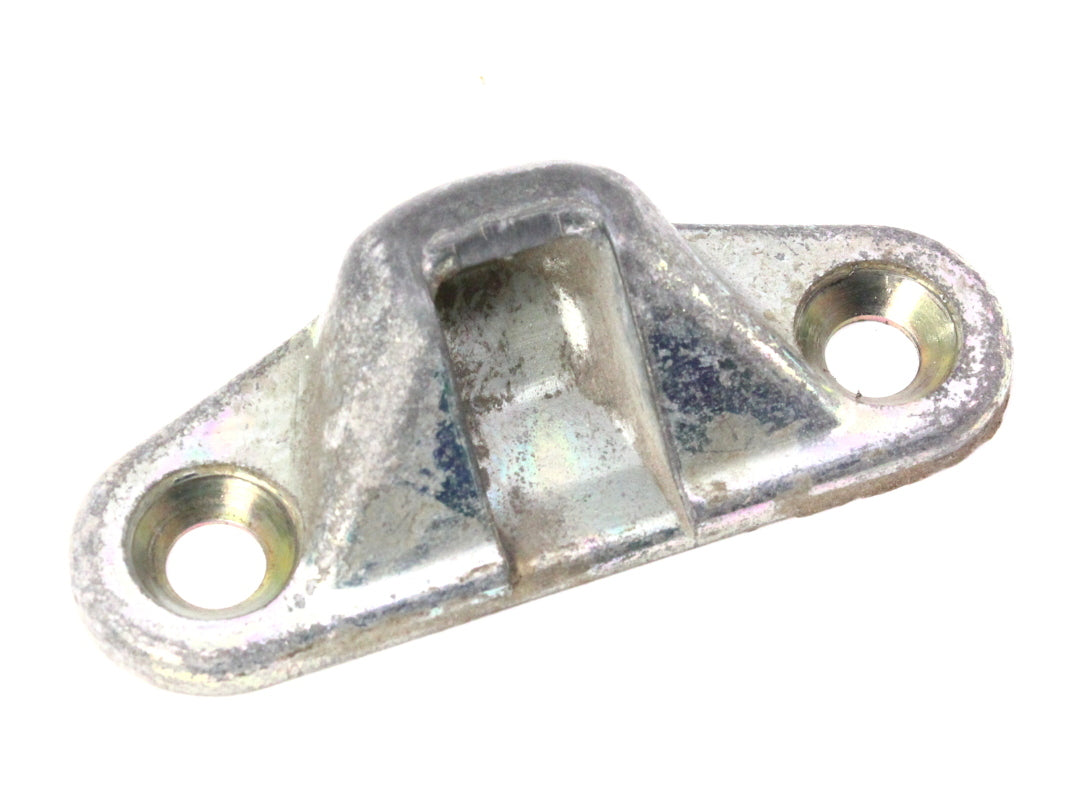 Sliding Slider Door Latch Receiver Striker Plate 80-91 Vanagon T3 - 251 843 668