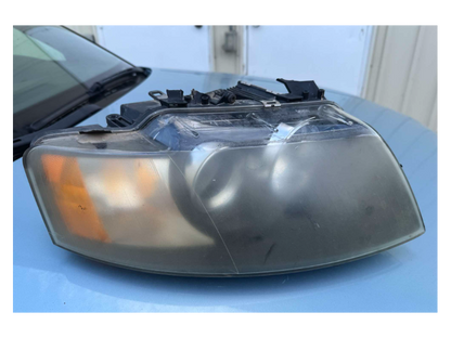 Custom Order: RH Headlight 2003 Audi A4 Convertible - For Parts