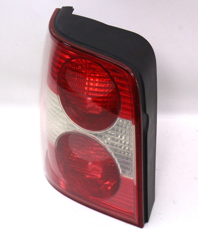 LH Tail Light Lamp 01-05 VW Passat Wagon B5.5 - Genuine - 3B9 945 095 S