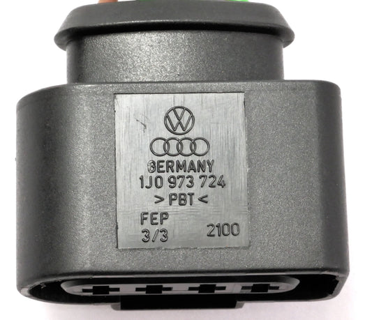 Wiper Motor Pigtail Plug Connector VW Jetta Golf GTI MK5 Eos Audi A3 1J0 973 724